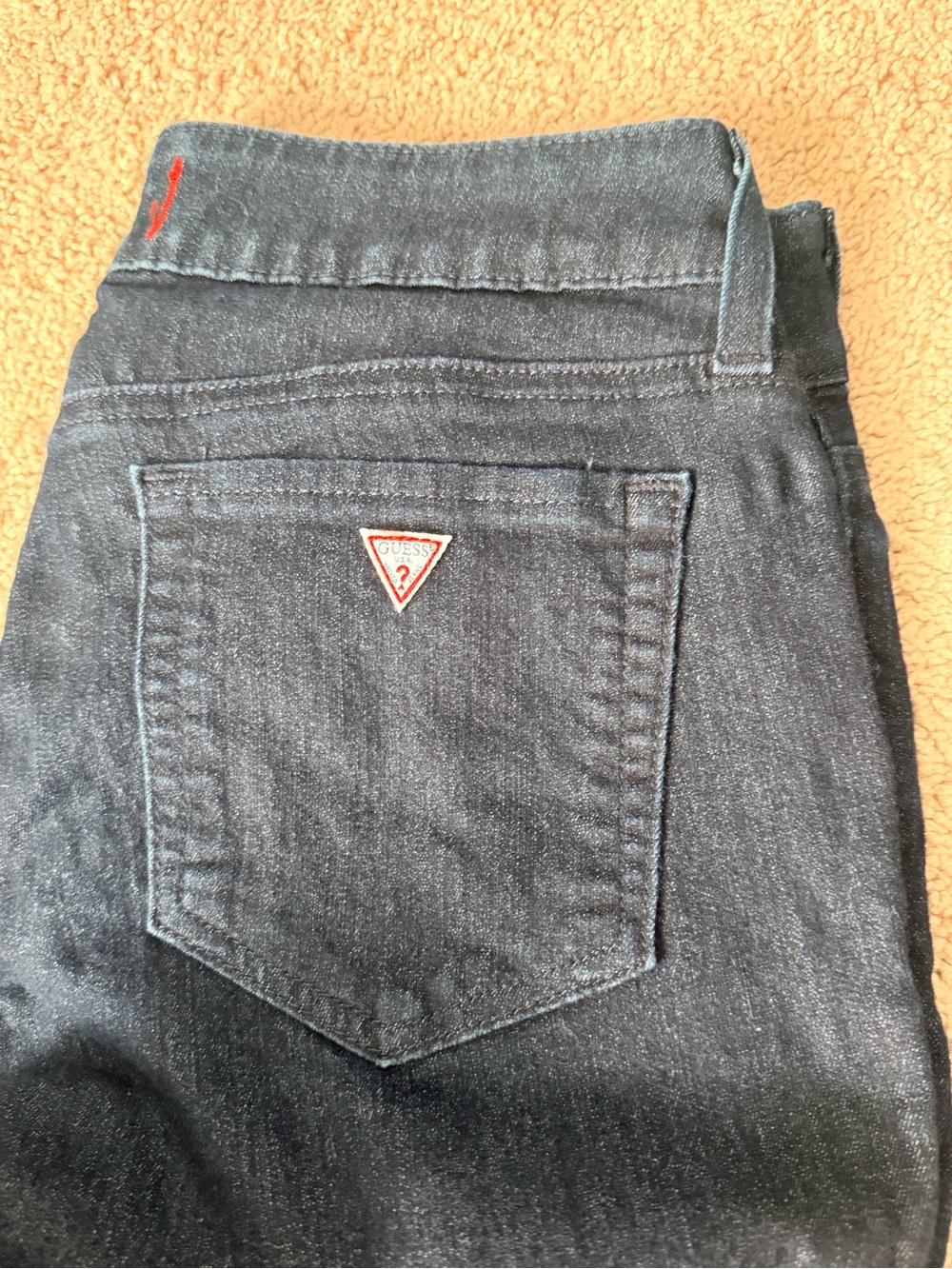 GUESS woman’s Dark Blue Denim Jeans